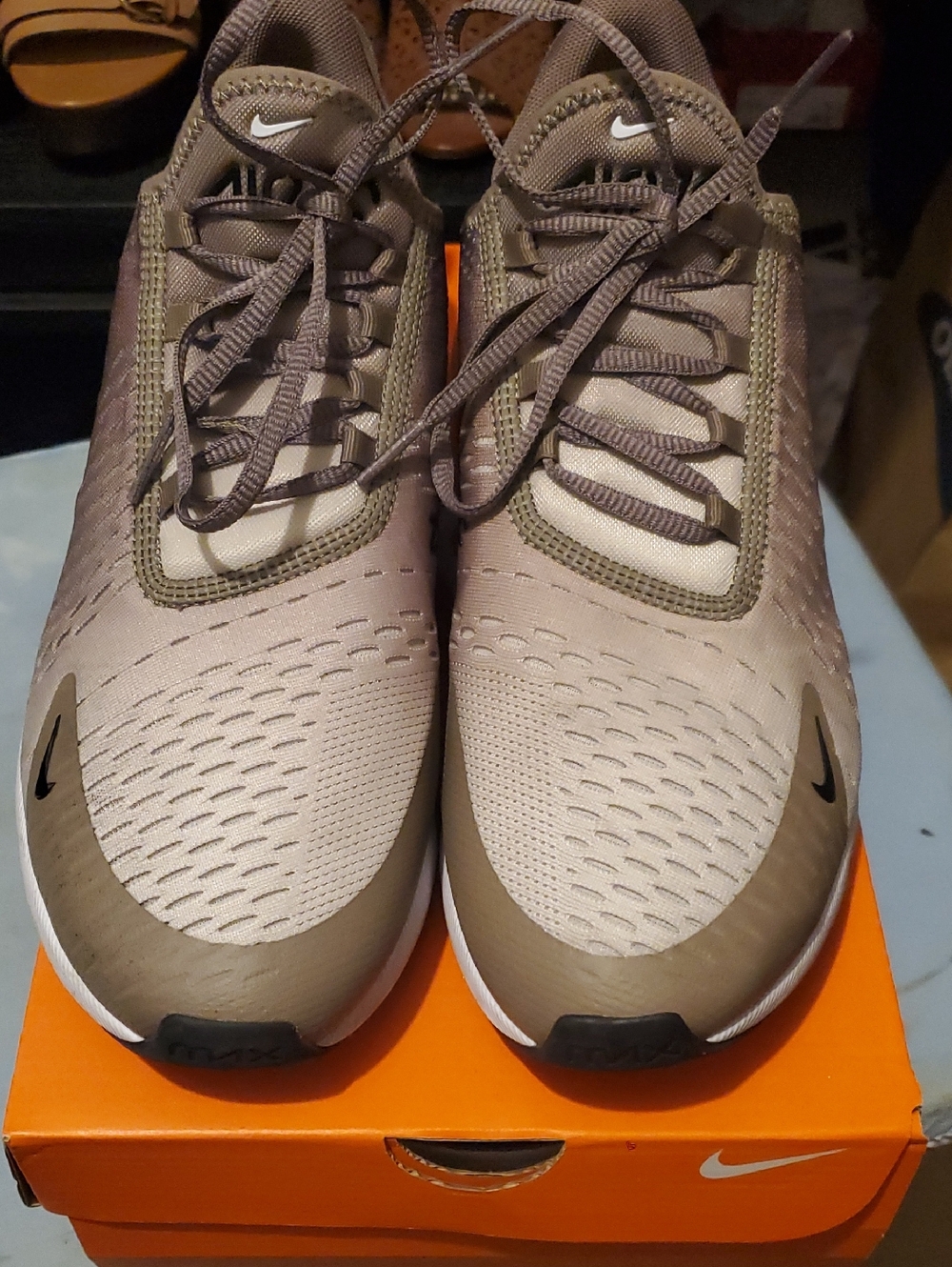 Nike Men’s Sneakers in Taupe and Olive